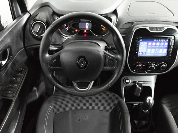 Renault Kaptur I с пробегом 2016 года, цена 1 400 000 рублей, 122987 км, внедорожник, Автокод Объявления