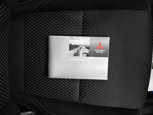 Mitsubishi Outlander III Рестайлинг 3 с пробегом 2019 года, цена 1 915 000 рублей, 114810 км, внедорожник, Автокод Объявления