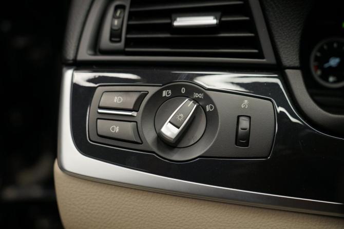 BMW 5 серии VI (F10/F11/F07) Рестайлинг с пробегом 2015 года, цена 2 195 000 рублей, 105161 км, седан, Автокод Объявления