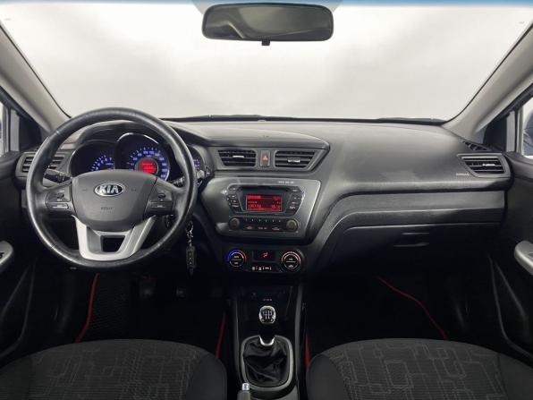 Kia Rio III с пробегом 2013 года, цена 750 000 рублей, 180793 км, хэтчбек, Автокод Объявления