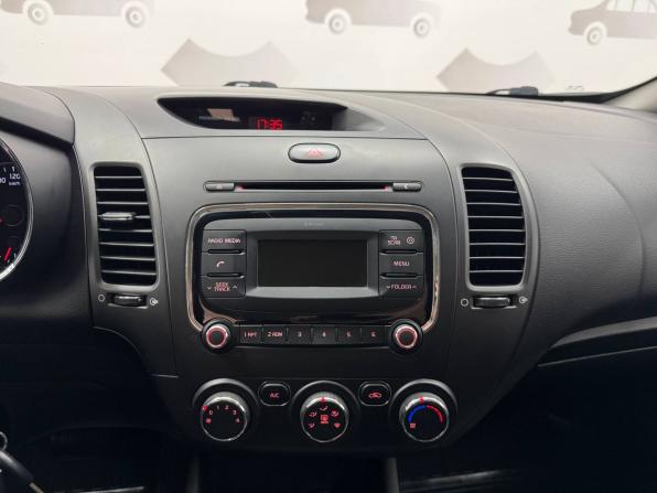 Kia Cerato III Рестайлинг (Classic) с пробегом 2019 года, цена 1 415 000 рублей, 160406 км, седан, Автокод Объявления