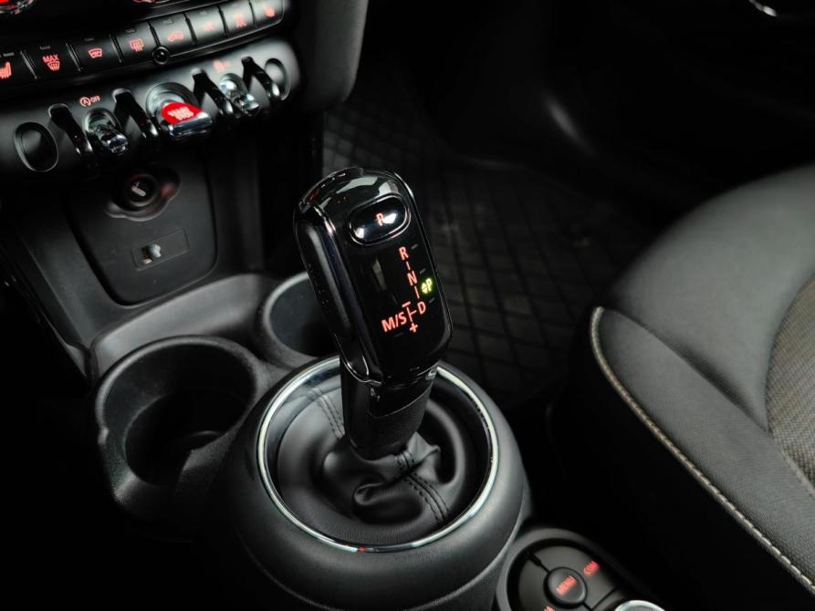 Mini Hatch III (F55/F56) Рестайлинг Подольск  - изображение 17