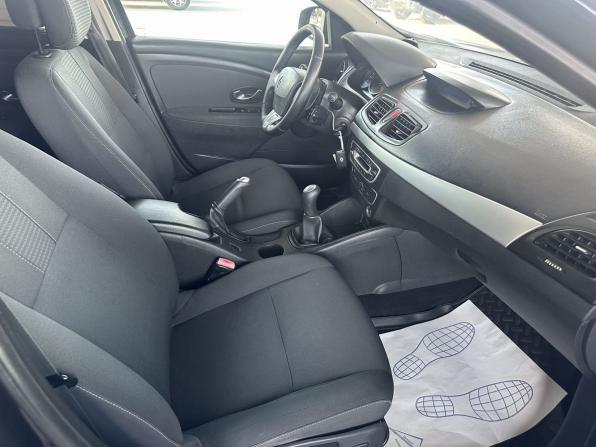 Renault Fluence I с пробегом 2011 года, цена 707 000 рублей, 97000 км, седан, Автокод Объявления