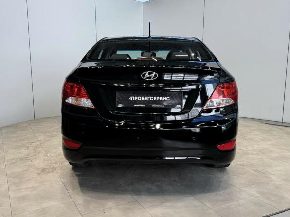 Hyundai Solaris I с пробегом 2011 года, цена 885 000 рублей, 68497 км, седан, Автокод Объявления