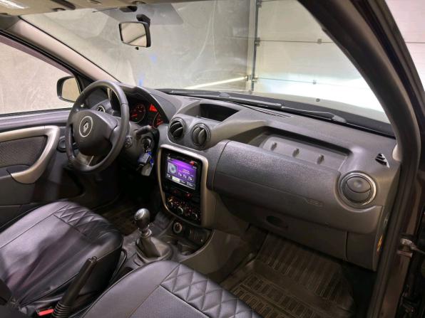 Renault Duster I с пробегом 2014 года, цена 789 000 рублей, 178780 км, внедорожник, Автокод Объявления