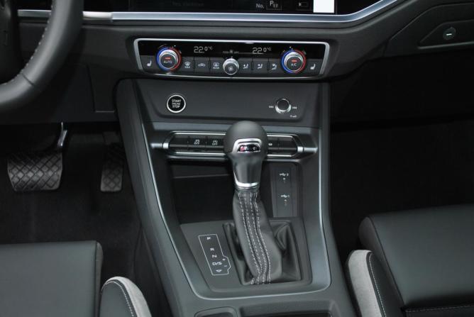 Audi Q3 III (FJ) с пробегом 2026 года, цена 3 990 000 рублей, 10 км, внедорожник, Автокод Объявления