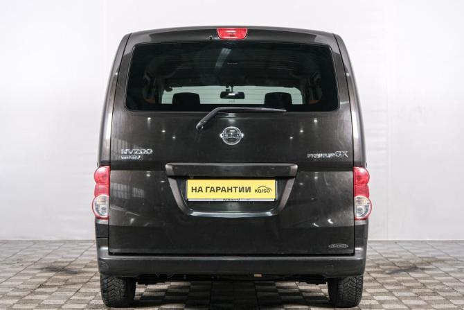 Nissan NV200 с пробегом 2019 года, цена 1 399 000 рублей, 227150 км, минивэн, Автокод Объявления
