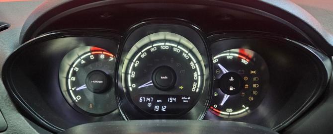 Lada (ВАЗ) Vesta I с пробегом 2017 года, цена 890 000 рублей, 66765 км, седан, Автокод Объявления