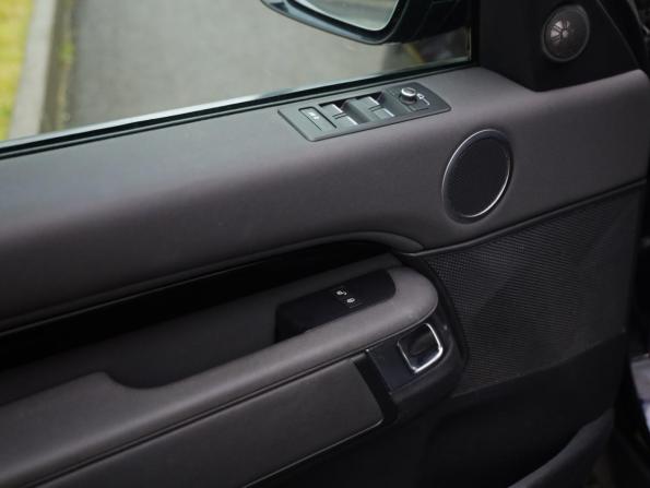 Land Rover Discovery V с пробегом 2019 года, цена 2 429 800 рублей, 134346 км, внедорожник, Автокод Объявления