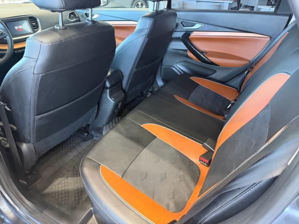 Lada (ВАЗ) Vesta I Рестайлинг (NG) с пробегом 2024 года, цена 1 495 000 рублей, 57000 км, универсал, Автокод Объявления