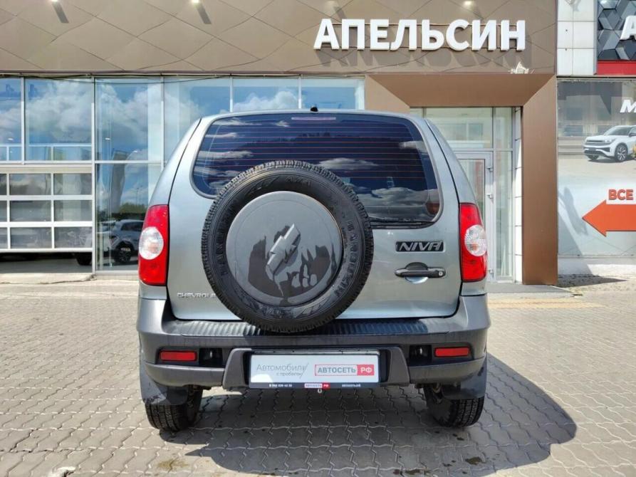 Chevrolet Niva I Рестайлинг Набережные Челны  - изображение 18