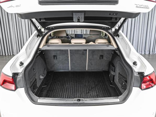 Audi A5 II (F5) с пробегом 2016 года, цена 2 498 000 рублей, 218043 км, лифтбек, Автокод Объявления