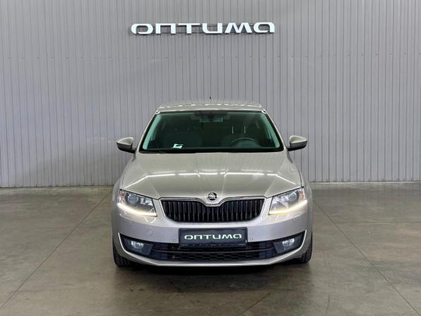 Skoda Octavia III (A7) с пробегом 2015 года, цена 1 597 000 рублей, 105821 км, лифтбек, Автокод Объявления