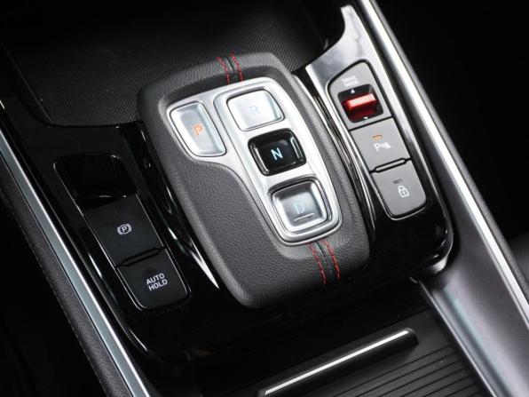 Hyundai Lafesta I Рестайлинг с пробегом 2025 года, цена 2 899 000 рублей, 6700 км, седан, Автокод Объявления