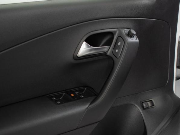 Volkswagen Polo V Рестайлинг с пробегом 2019 года, цена 1 660 000 рублей, 24651 км, седан, Автокод Объявления