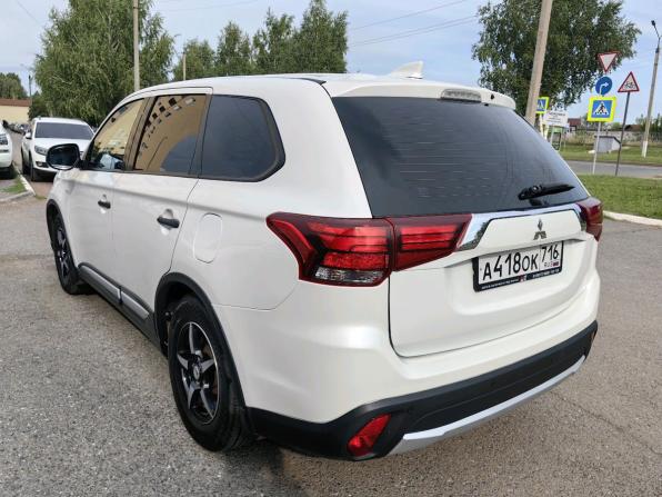 Mitsubishi Outlander III Рестайлинг 2 с пробегом 2017 года, цена 1 749 900 рублей, 103675 км, внедорожник, Автокод Объявления