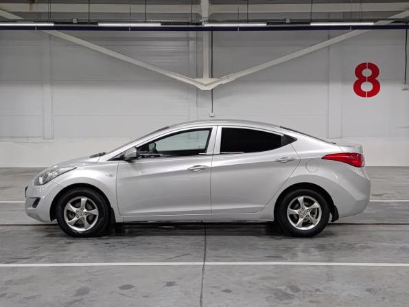 Hyundai Elantra V (MD) с пробегом 2012 года, цена 890 000 рублей, 195232 км, седан, Автокод Объявления