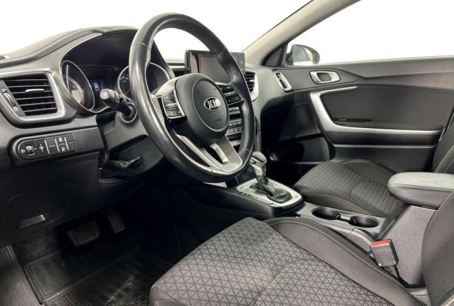 Kia Ceed III с пробегом 2020 года, цена 1 990 000 рублей, 72622 км, хэтчбек, Автокод Объявления