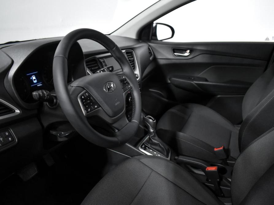 Hyundai Solaris II Санкт-Петербург  - изображение 9