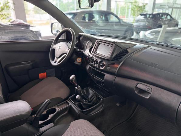 Mitsubishi L200 IV с пробегом 2013 года, цена 1 045 000 рублей, 280000 км, пикап, Автокод Объявления