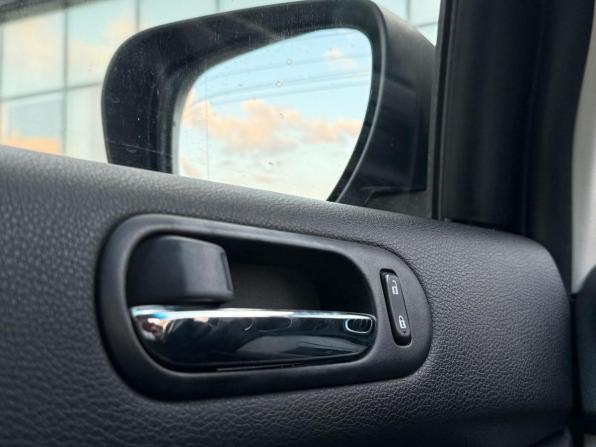 Mazda CX-7 I Рестайлинг с пробегом 2011 года, цена 950 000 рублей, 216396 км, внедорожник, Автокод Объявления