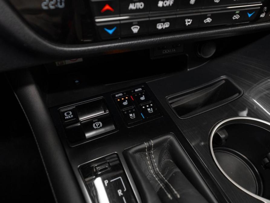 Lexus RX IV Рестайлинг Москва  - изображение 23