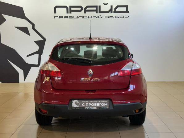 Renault Megane III Рестайлинг с пробегом 2012 года, цена 849 900 рублей, 125524 км, хэтчбек, Автокод Объявления