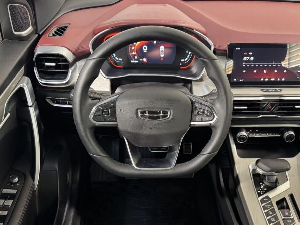 Geely Coolray I с пробегом 2023 года, цена 1 899 800 рублей, 30000 км, внедорожник, Автокод Объявления