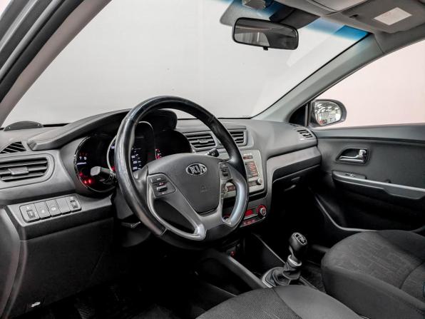 Kia Rio III Рестайлинг с пробегом 2015 года, цена 1 000 000 рублей, 101027 км, хэтчбек, Автокод Объявления