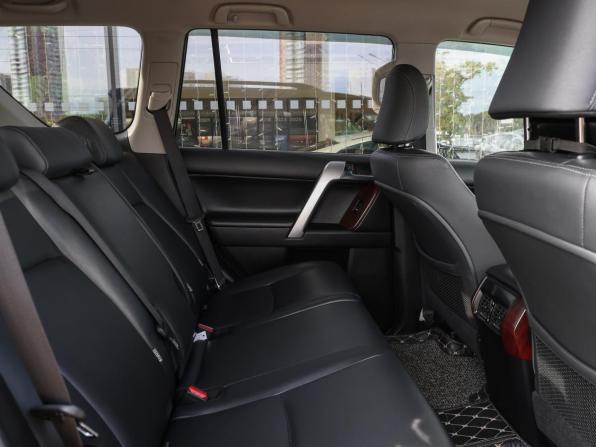Toyota Land Cruiser Prado 150 Series Рестайлинг 2 с пробегом 2017 года, цена 4 699 000 рублей, 97543 км, внедорожник, Автокод Объявления