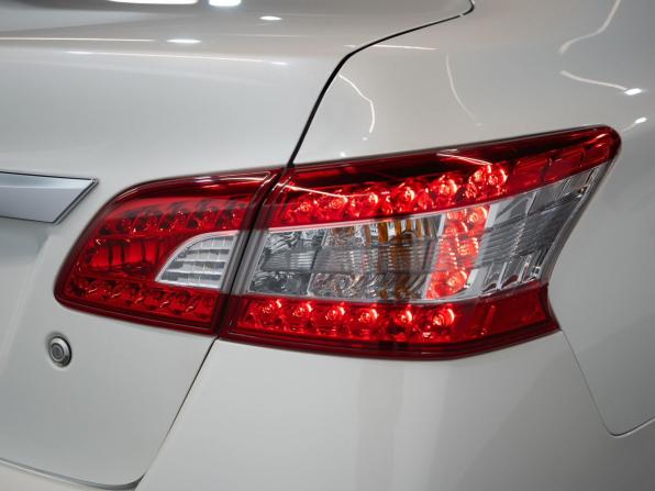 Nissan Sylphy III (B17) с пробегом 2017 года, цена 1 283 000 рублей, 77500 км, седан, Автокод Объявления