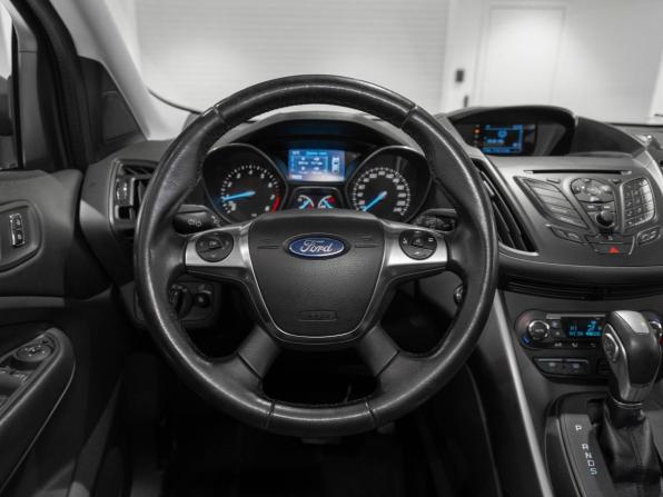 Ford Kuga II с пробегом 2013 года, цена 1 460 000 рублей, 86537 км, внедорожник, Автокод Объявления