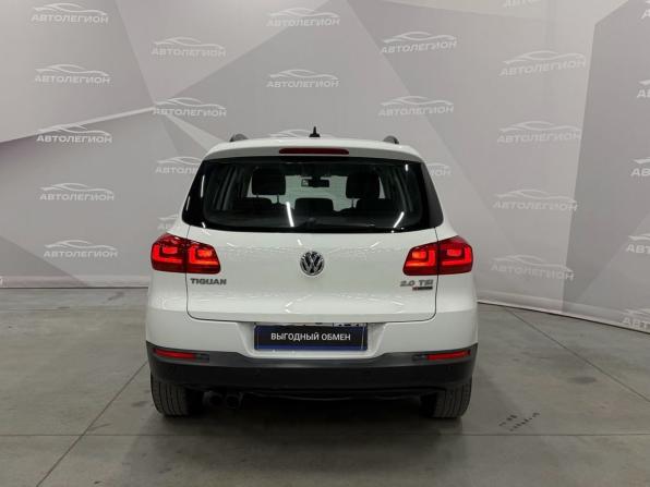 Volkswagen Tiguan I Рестайлинг с пробегом 2015 года, цена 1 600 000 рублей, 220760 км, внедорожник, Автокод Объявления