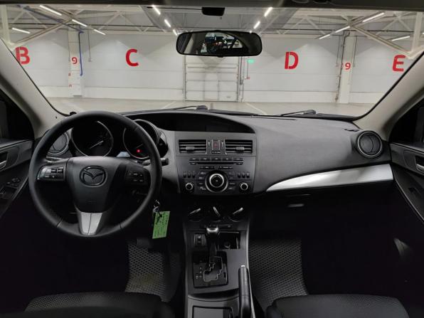 Mazda 3 II (BL) Рестайлинг с пробегом 2012 года, цена 950 000 рублей, 168203 км, седан, Автокод Объявления