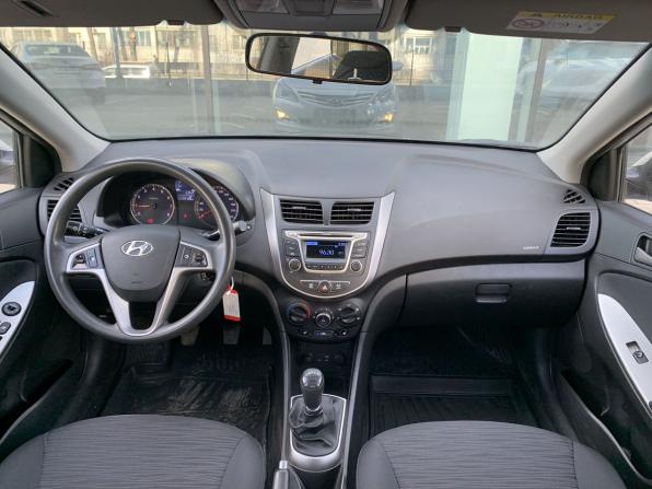 Hyundai Solaris I Рестайлинг с пробегом 2016 года, цена 1 115 000 рублей, 78000 км, седан, Автокод Объявления