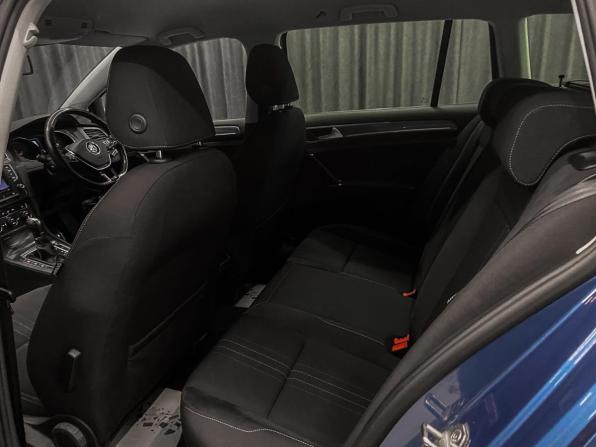 Volkswagen Golf VII с пробегом 2015 года, цена 1 489 000 рублей, 176000 км, универсал, Автокод Объявления