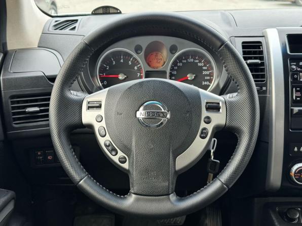 Nissan X-Trail II с пробегом 2010 года, цена 1 228 000 рублей, 177049 км, внедорожник, Автокод Объявления