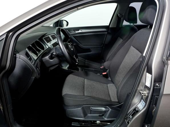 Volkswagen Golf VII с пробегом 2014 года, цена 1 065 000 рублей, 136331 км, хэтчбек, Автокод Объявления