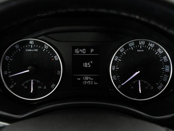 Skoda Octavia II (A5) Рестайлинг с пробегом 2012 года, цена 649 000 рублей, 134929 км, лифтбек, Автокод Объявления
