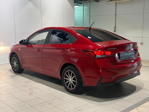Hyundai Solaris II с пробегом 2018 года, цена 1 475 000 рублей, 72650 км, седан, Автокод Объявления