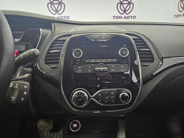 Renault Kaptur I Рестайлинг с пробегом 2021 года, цена 1 539 000 рублей, 84232 км, внедорожник, Автокод Объявления