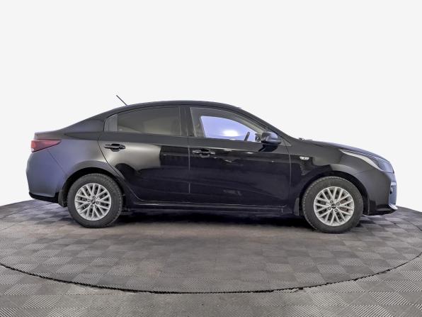 Kia Rio IV с пробегом 2019 года, цена 1 385 000 рублей, 106251 км, седан, Автокод Объявления