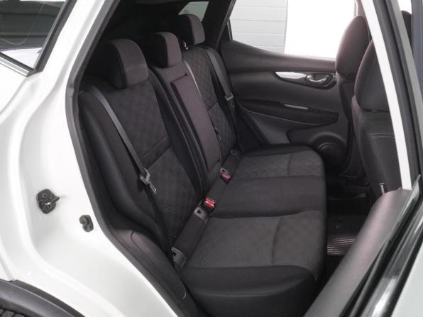 Nissan Qashqai II с пробегом 2017 года, цена 1 649 000 рублей, 173402 км, внедорожник, Автокод Объявления