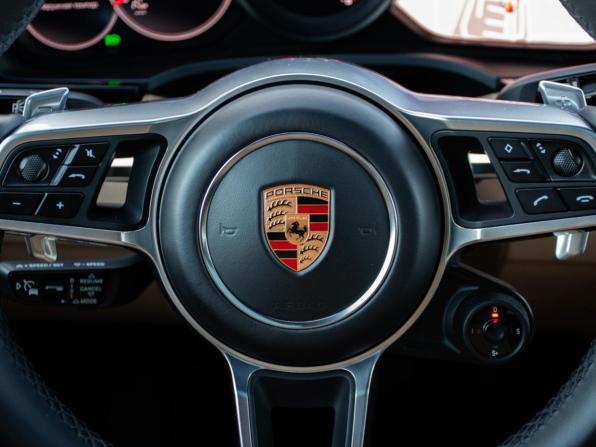 Porsche Cayenne III с пробегом 2019 года, цена 8 300 000 рублей, 50000 км, внедорожник, Автокод Объявления