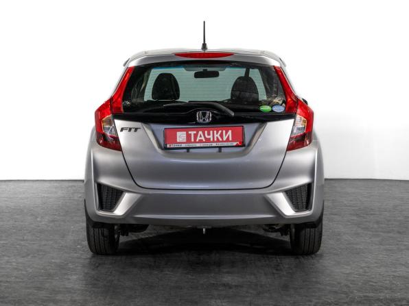 Honda Fit III с пробегом 2015 года, цена 930 000 рублей, 121608 км, хэтчбек, Автокод Объявления