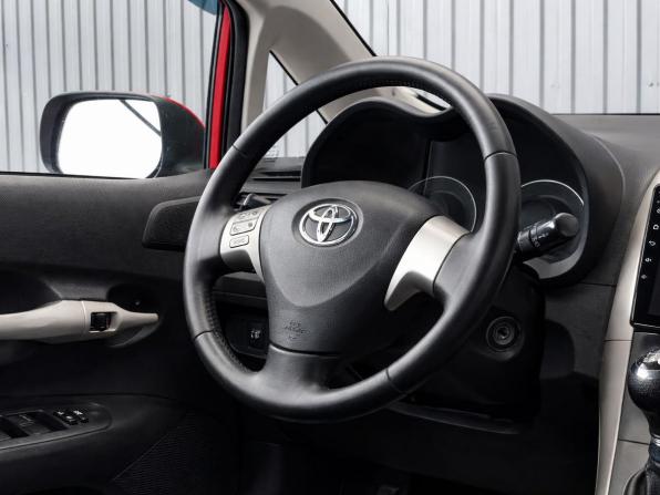 Toyota Auris I с пробегом 2008 года, цена 547 000 рублей, 186244 км, хэтчбек, Автокод Объявления