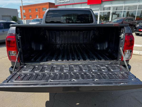 Toyota Hilux VIII с пробегом 2019 года, цена 3 990 000 рублей, 47000 км, пикап, Автокод Объявления