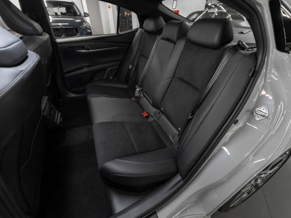 Toyota Camry IX (XV80) China Market с пробегом 2026 года, цена 4 400 000 рублей, 50 км, седан, Автокод Объявления