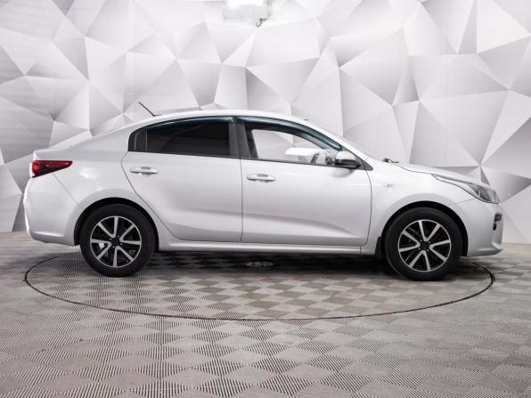 Kia Rio IV Рестайлинг с пробегом 2020 года, цена 1 439 000 рублей, 134135 км, седан, Автокод Объявления