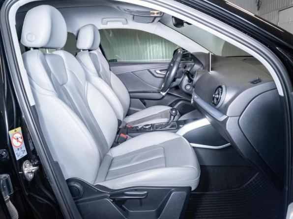 Audi Q2 I с пробегом 2018 года, цена 2 320 000 рублей, 110171 км, внедорожник, Автокод Объявления